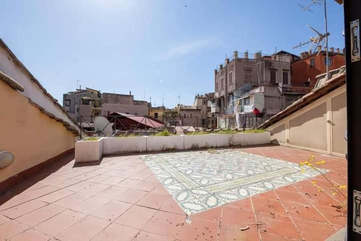 Realty Company Pantheon Apartment Rome