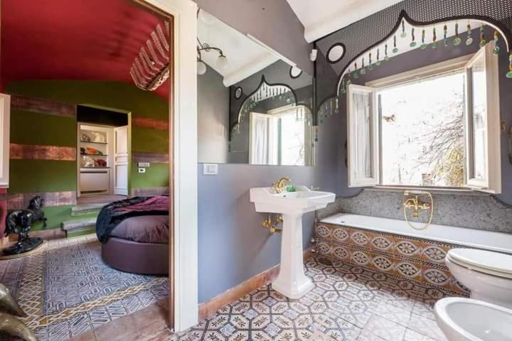 Realty Company Pantheon Rome