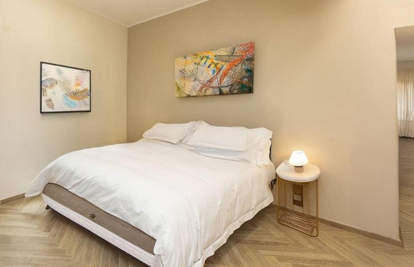Realty Company Pantheon Apartment *